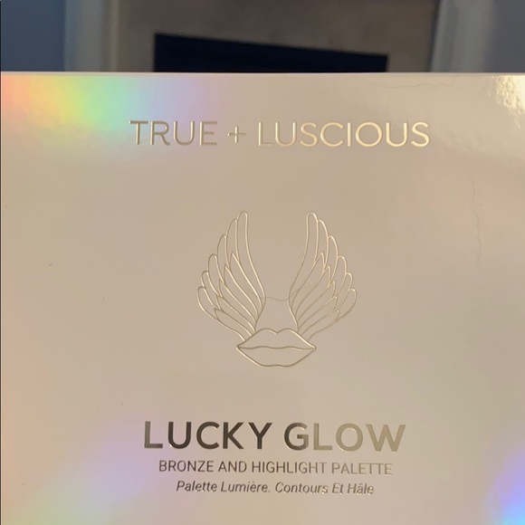 True + Luscious Other - True + Luscious Lucky Glow Palette - 6 shades